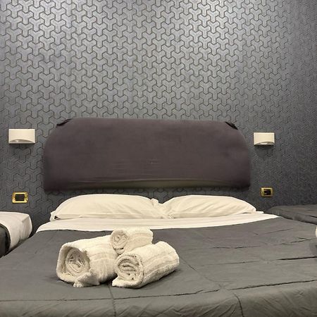 International Hotels Napoli Eksteriør billede