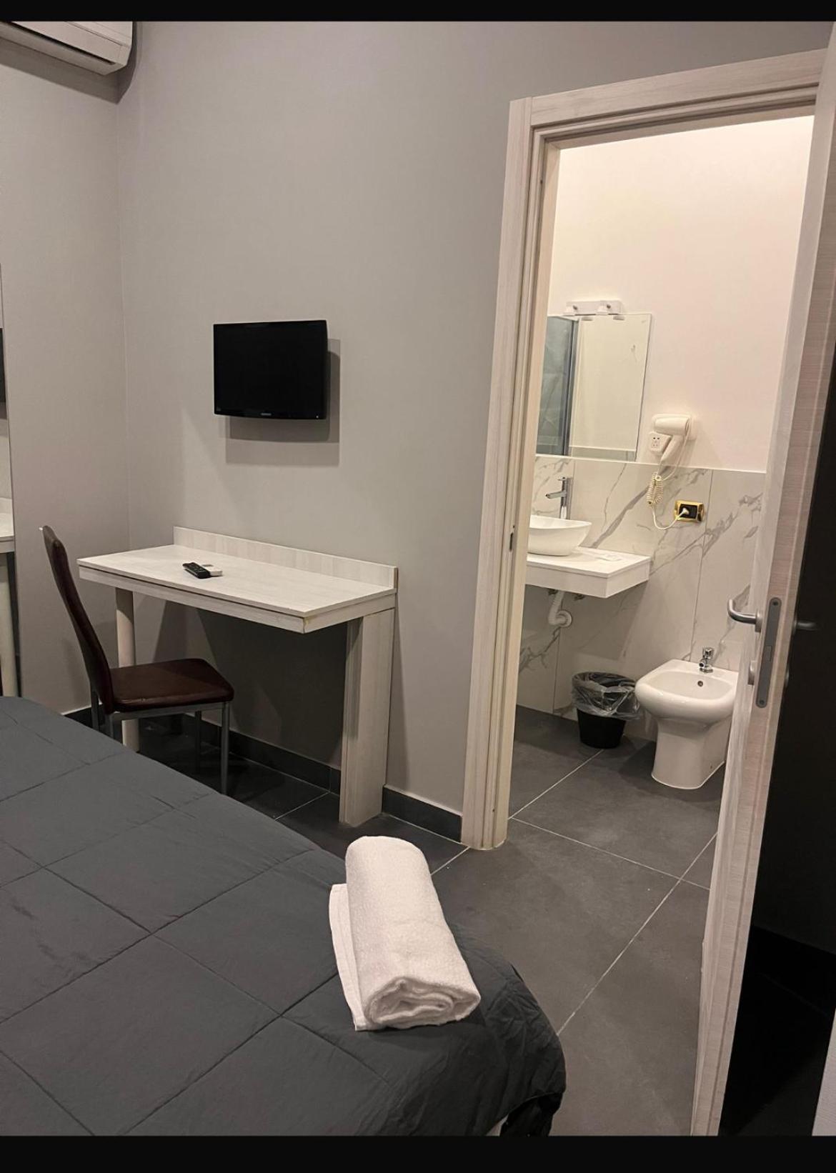 International Hotels Napoli Eksteriør billede