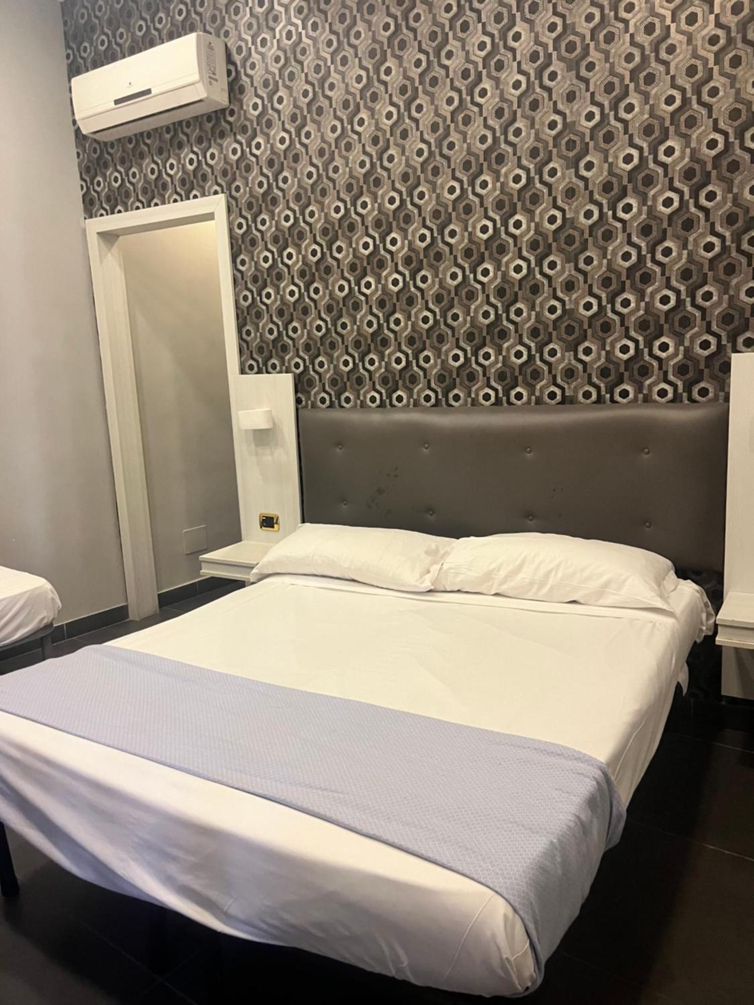 International Hotels Napoli Eksteriør billede